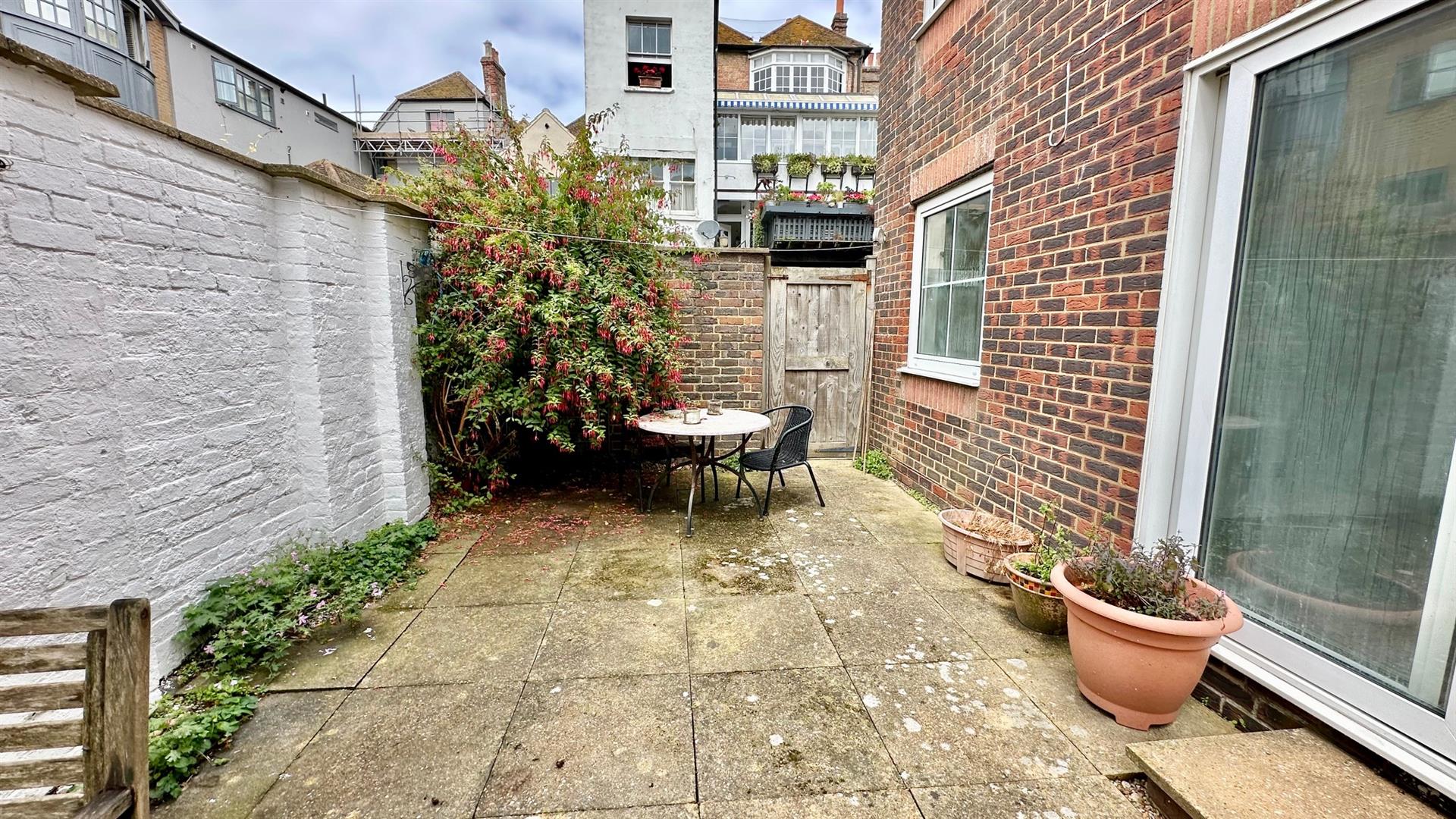 71 The Bourne,  Old Town, Hastings